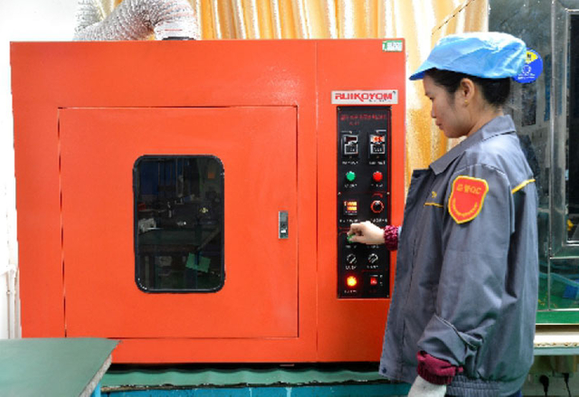 UL-94 flame test chamber